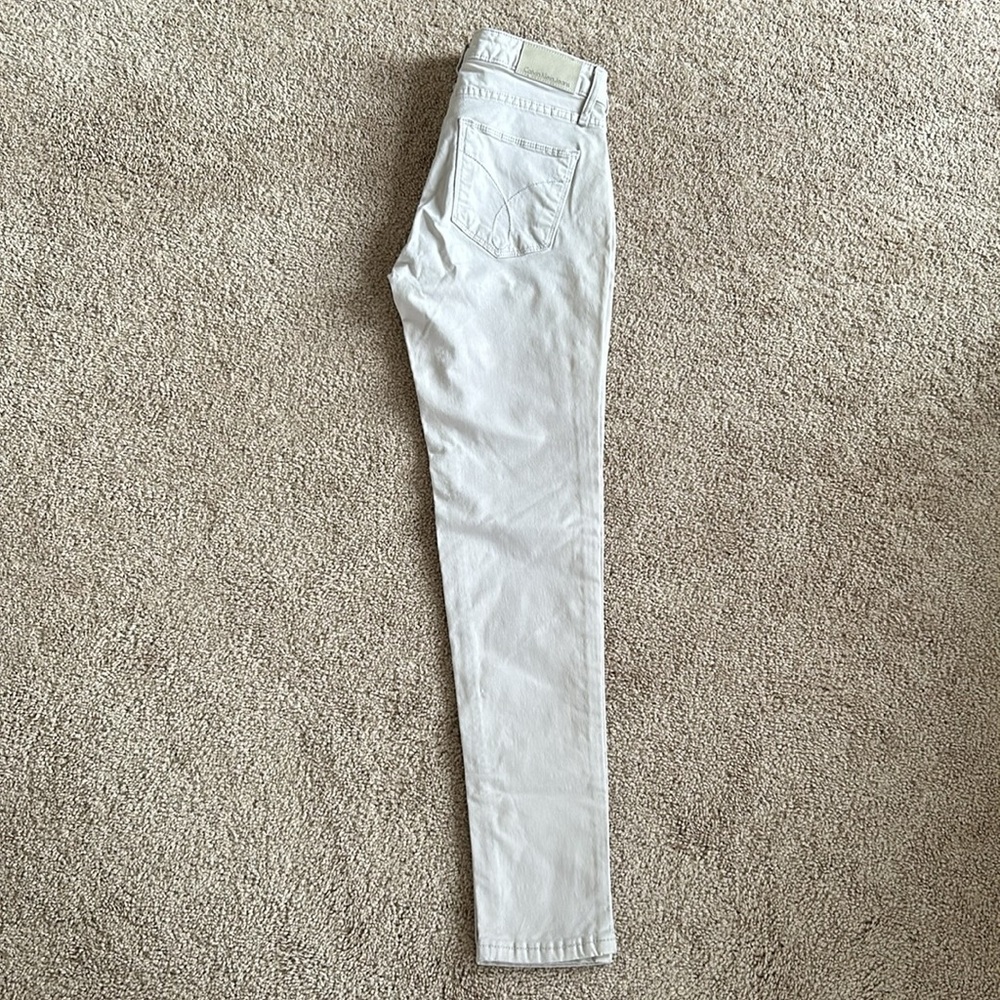 Calvin Klein Jeans - Picture 6 of 6
